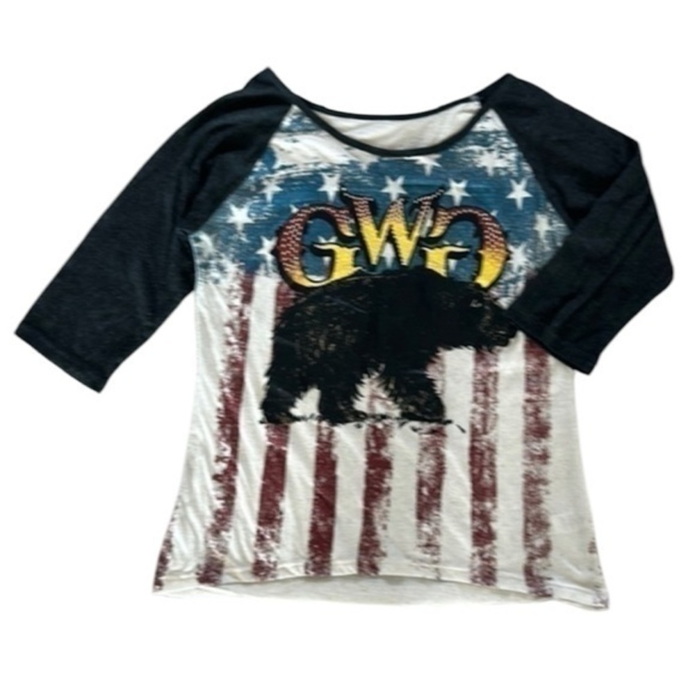 Girls with Guns size large tshirt